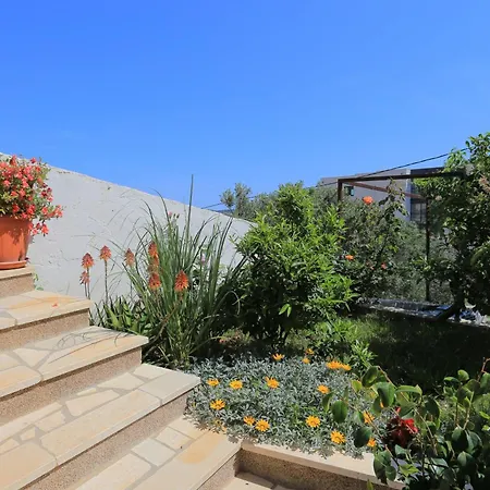 With Parking Space Seget Vranjica, - 11273 * טרוגיר